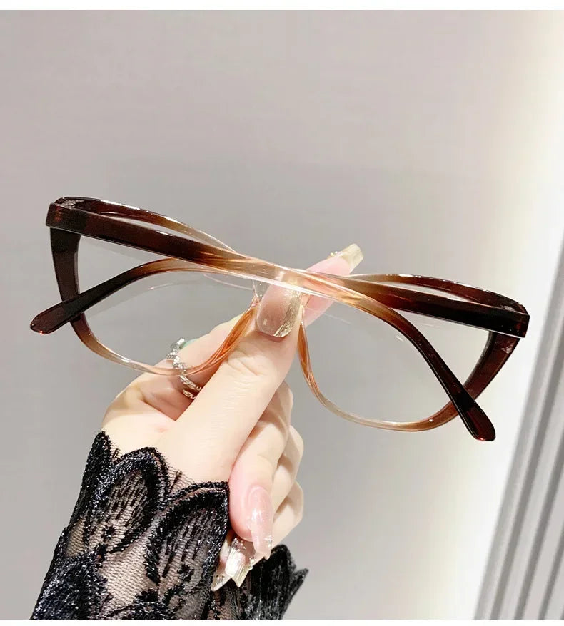 Retro Butterfly Frame Reading Glasses Cat Eye Clear Lens Presbyopia Eyeglasses Blue Light Blocking Eye Protection Eyewear +1.5
