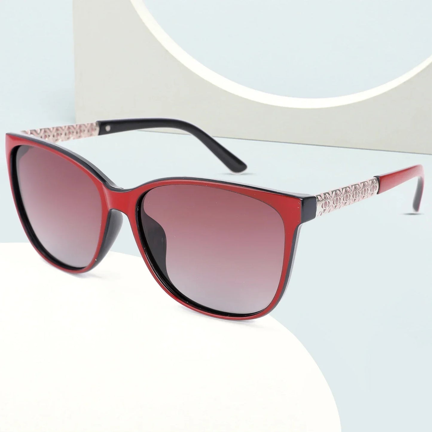 Polarized Women Fashion