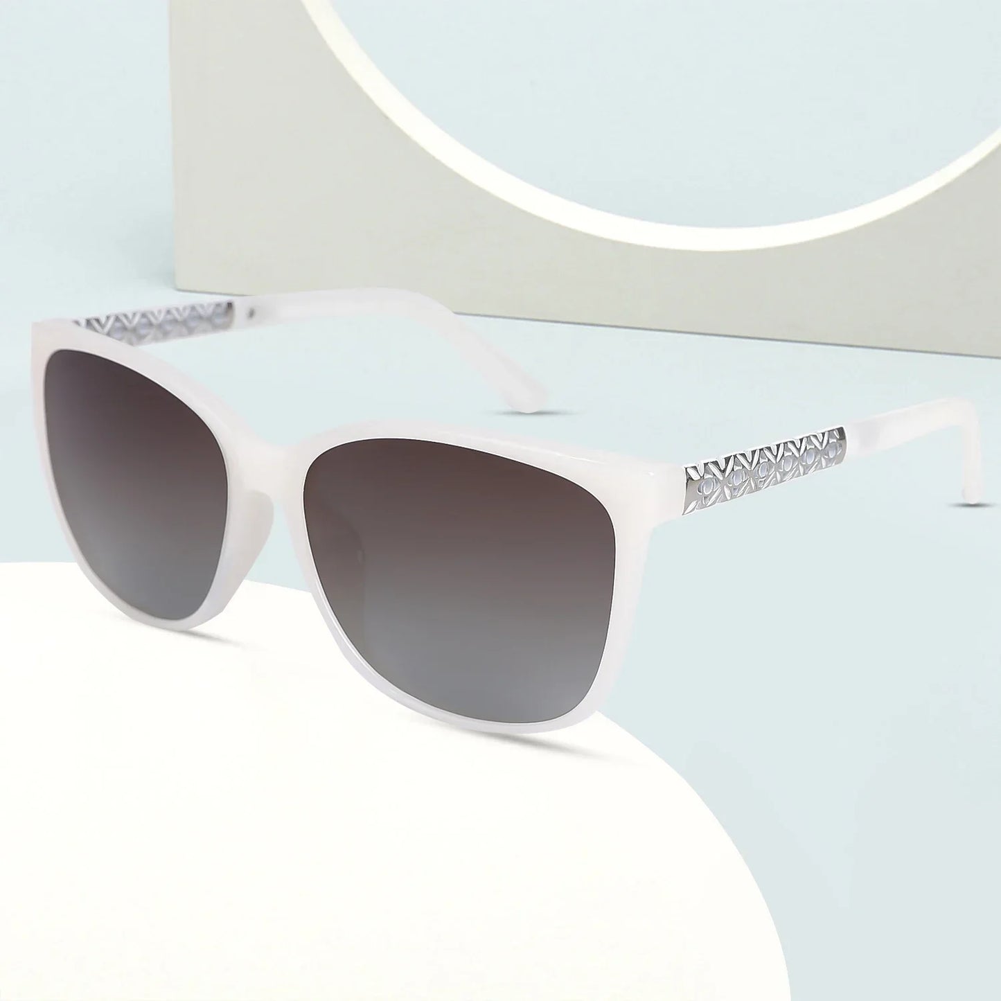 Polarized Women Fashion