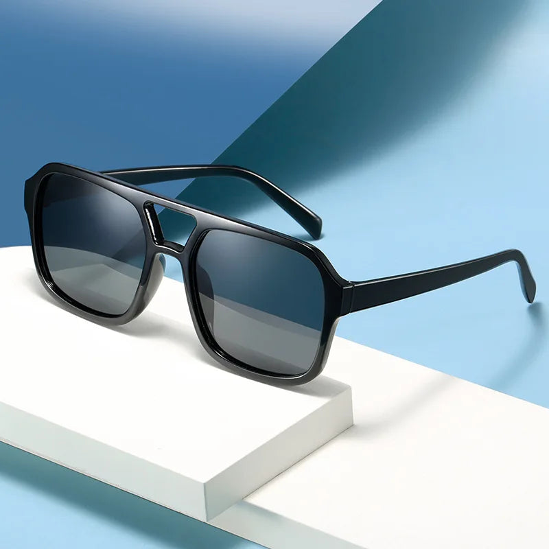 New Small Frame Sunglasses Men's Classic Vintage Square Sun Glasses Women's Outdoor Leisure Eyewear UV400 Oculos De Sol