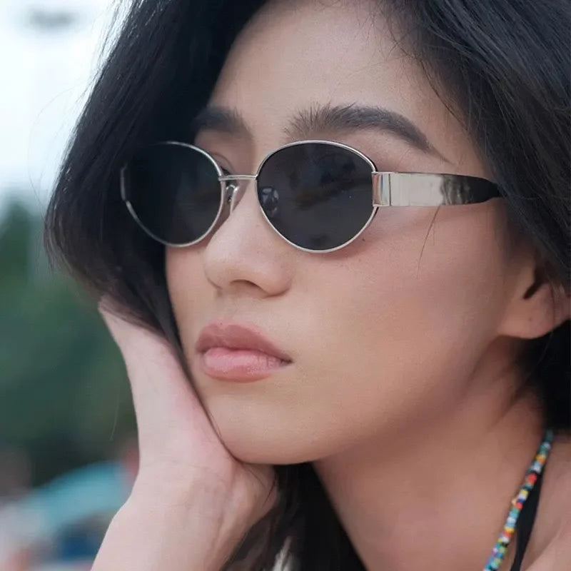 Luxury Metal Oval Sunglasses for Men Women Classic Vintage Driving Sunscreen Glasses Outdoor Unisex Sunglasses Shades UV400