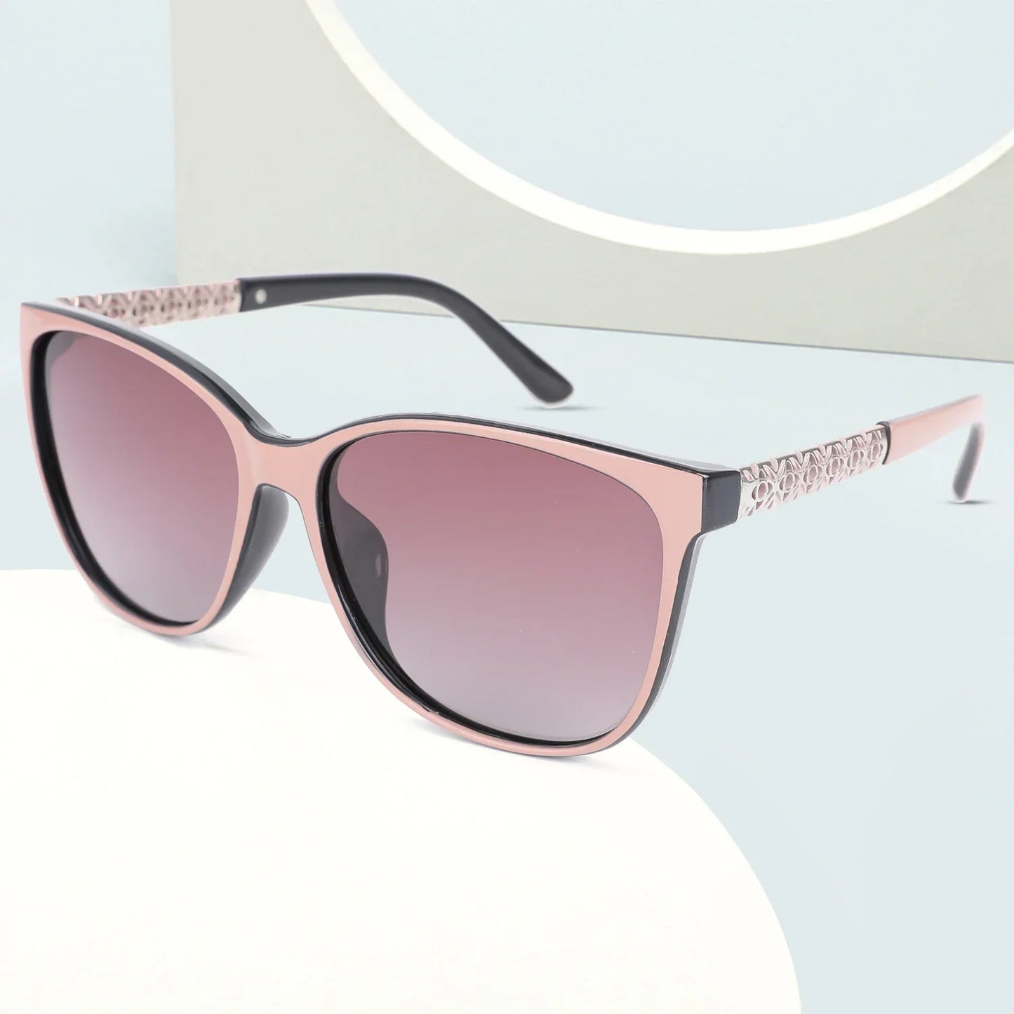 Polarized Women Fashion