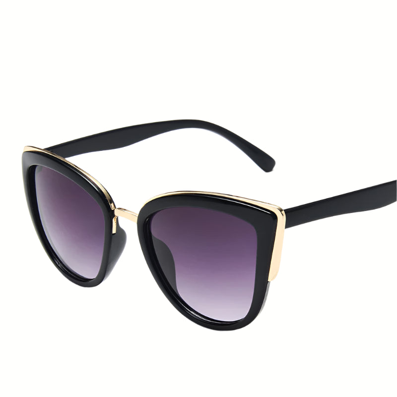 Cat  Polarized
